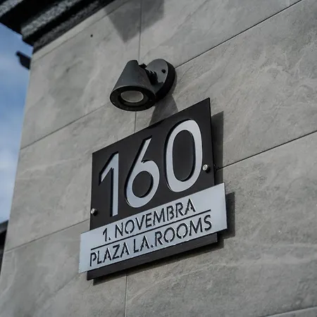 Guest house Plaza La - Night And