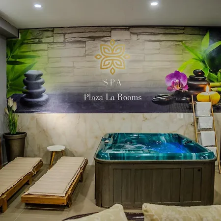 Plaza La - Night And 招待所