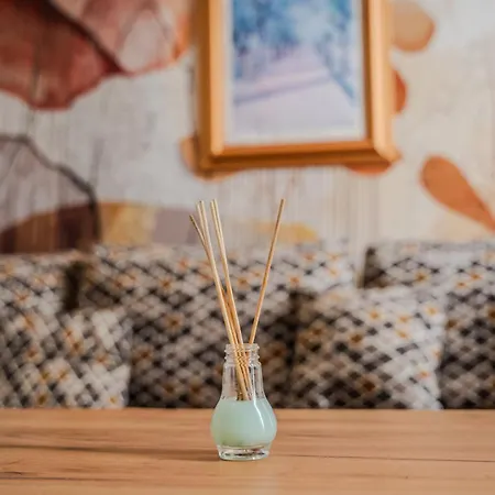 Plaza La - Night And 斯雷姆斯卡米特罗维察